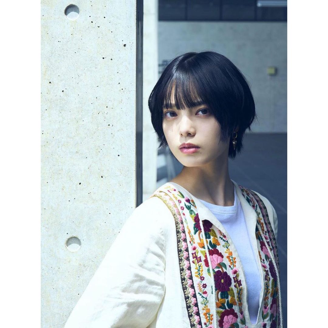 DOUBLE STANDARD❤️ESSENTIAL＊平手友梨奈＊ショートブルゾン DOUBLE STANDARD❤️ESSENTIAL＊平手友梨奈＊ショートブルゾン